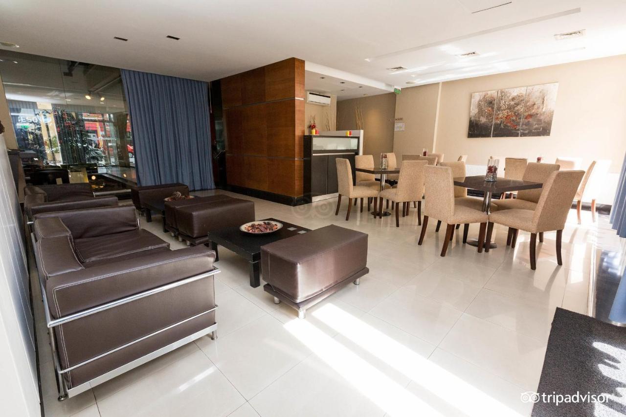 Uriburu 1756 By Ayres Apartments Recoleta Buenos Aires Eksteriør billede